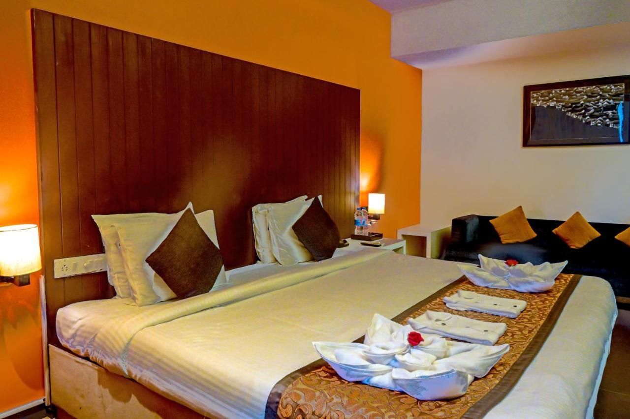 Citrus Hotel Lonavala Luaran gambar