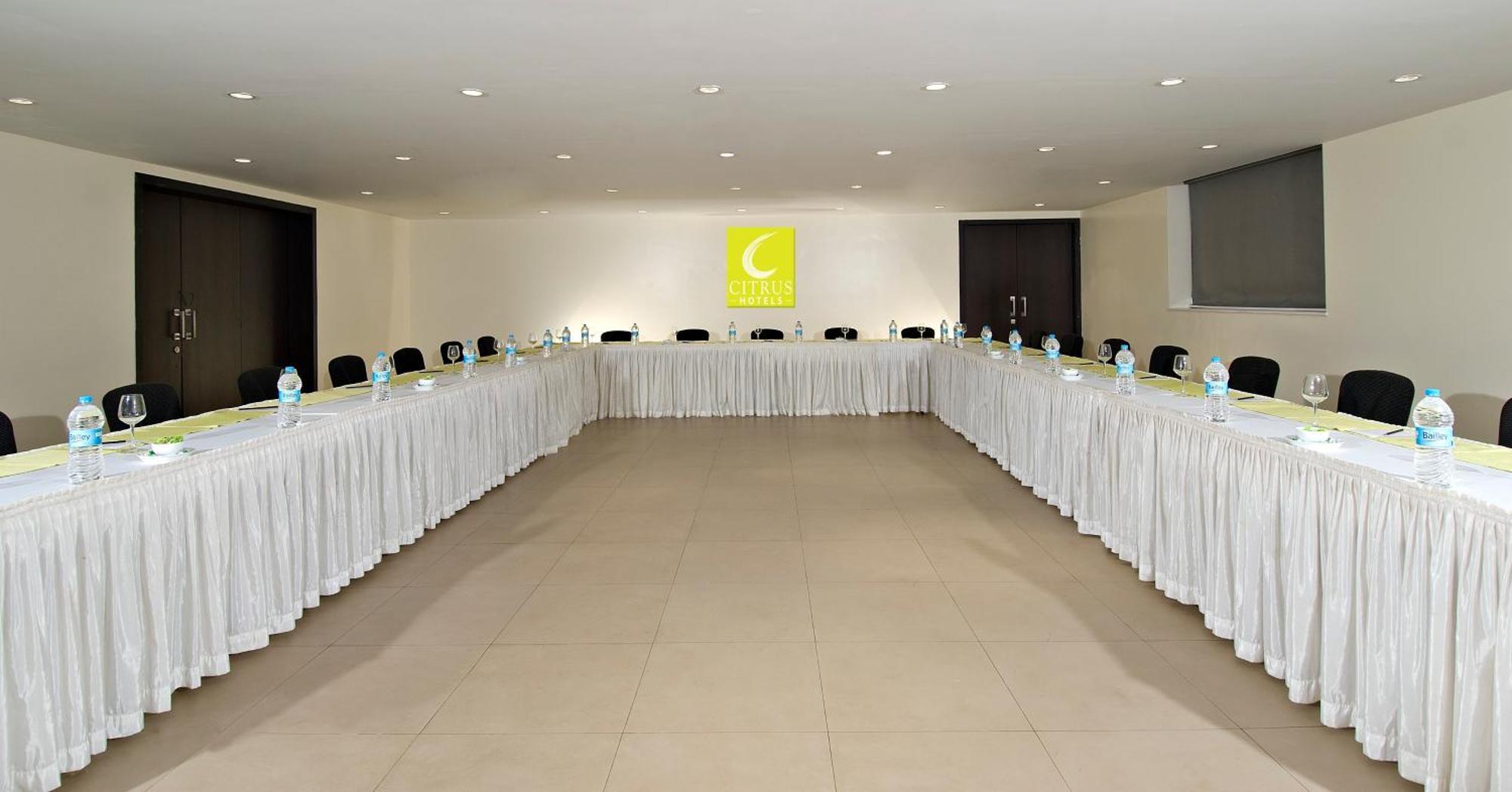 Citrus Hotel Lonavala Luaran gambar