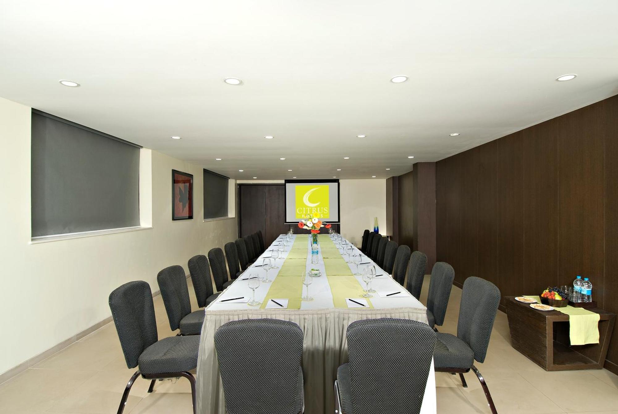 Citrus Hotel Lonavala Luaran gambar