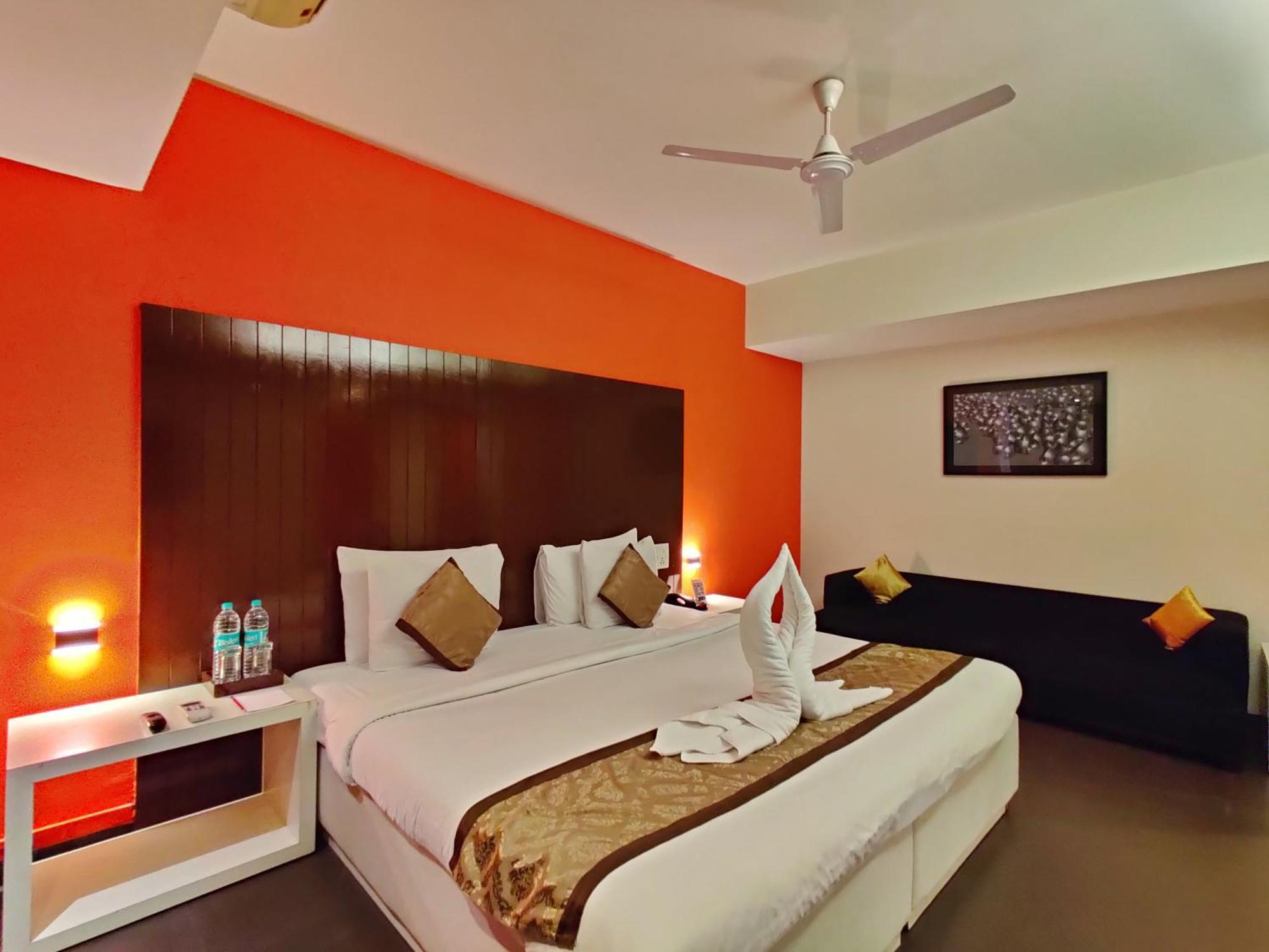 Citrus Hotel Lonavala Luaran gambar