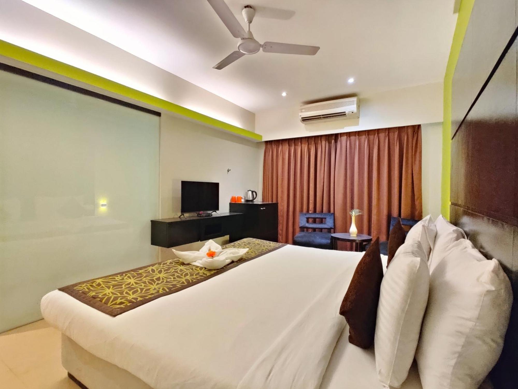 Citrus Hotel Lonavala Luaran gambar